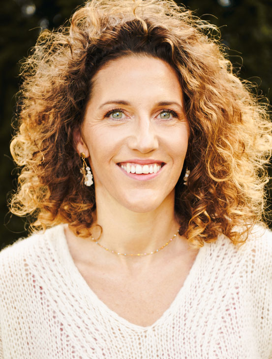 Elisabeth Steinfatt lächelt in die Kamera